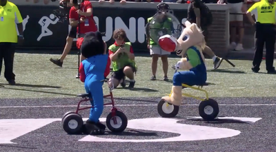 Cincinnati’s mascot absolutely decked Oklahoma’s mascot with a Mario Kart red shell throw