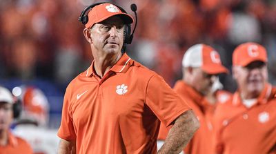 CFB Fans Teed Off on Dabo Swinney, Clemson for Blown Lead vs. Florida State