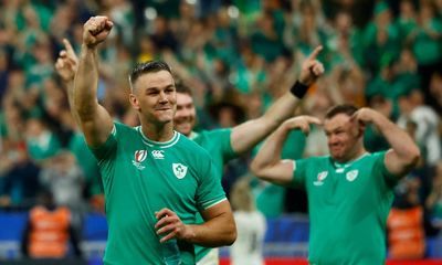 Sexton steers Ireland to victory as South Africa pay penalty for poor kicking