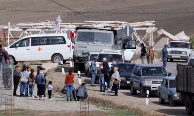 First evacuees from Nagorno-Karabakh cross into Armenia