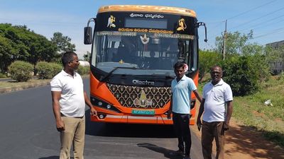TTD bus stolen from Tirumala Hills found 100 km away at Naidupeta in Andhra Pradesh