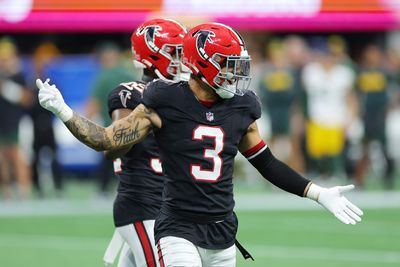 Falcons safety Jessie Bates records 3rd INT of the season
