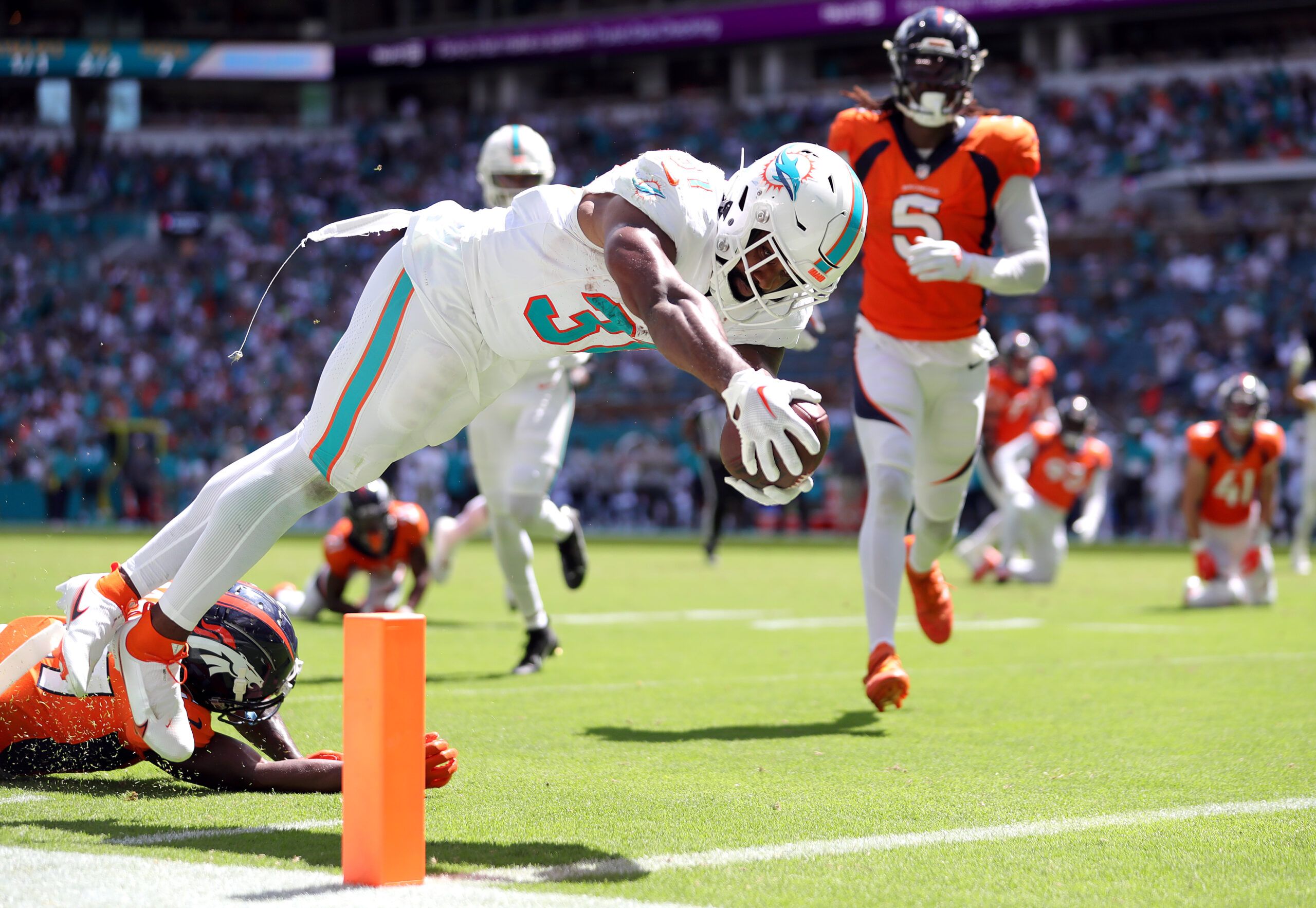 Broncos humiliated by Dolphins in ugly 7020 loss