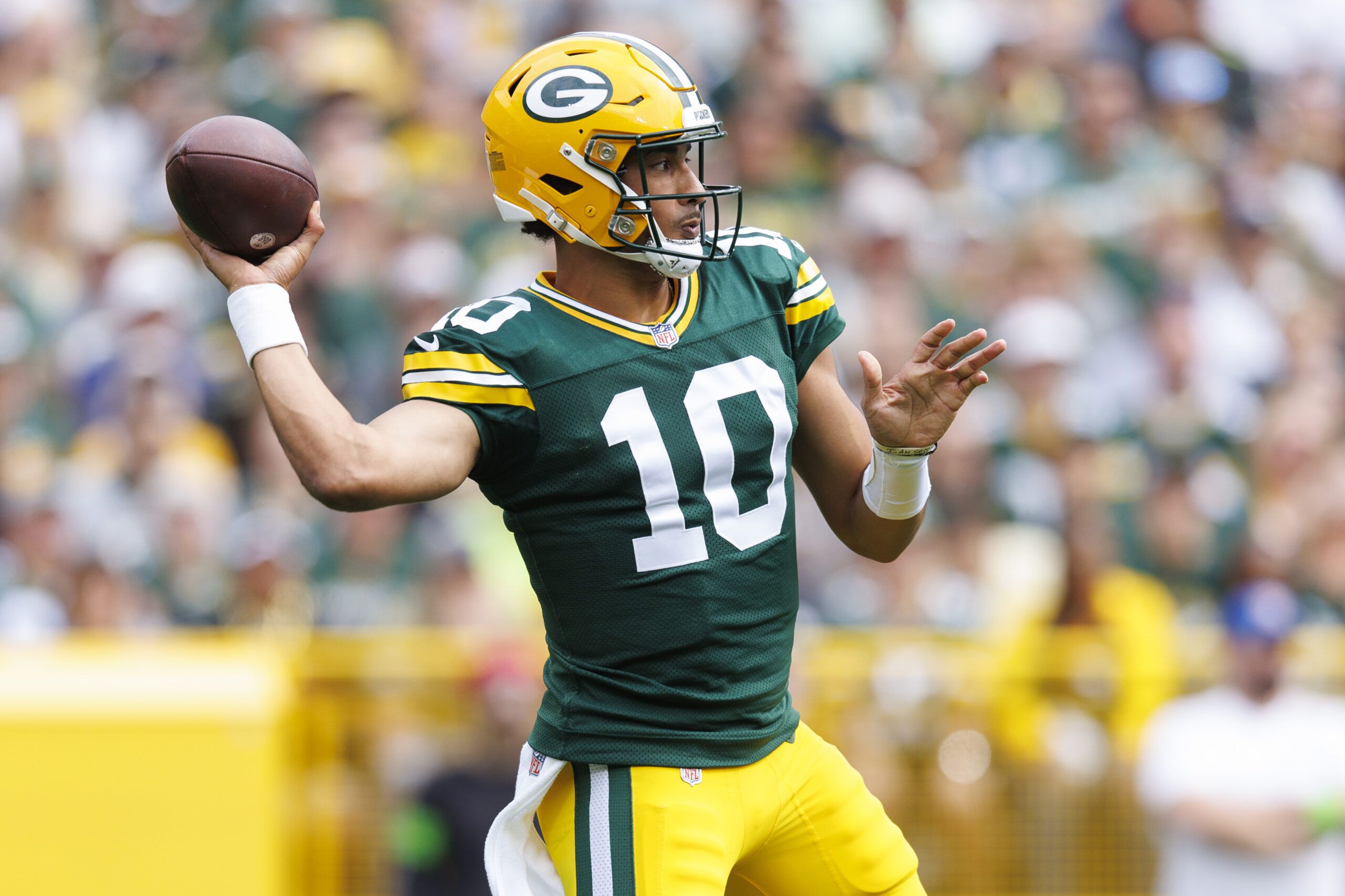 Jordan Love, Packers RALLY in 4th Quarter to STUN Saints in Green Bay I Game  Recap