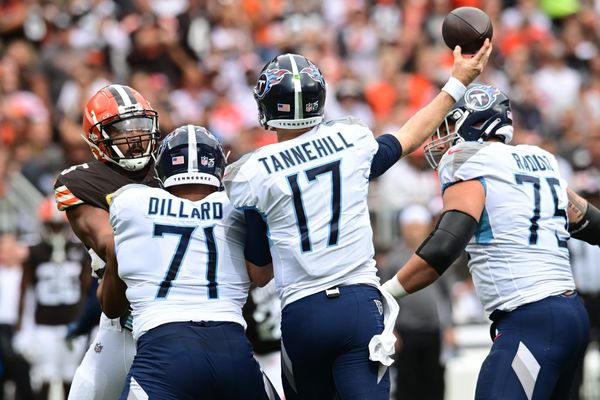 Browns: Myles Garrett headlines studs and duds in win vs. Titans