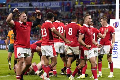 Wales 40 Australia 6: Record breaking Welsh inflict misery on Jones