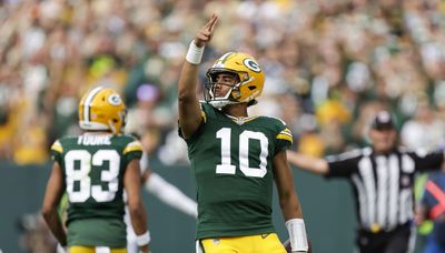 Packers rally to 18-17 win over Saints