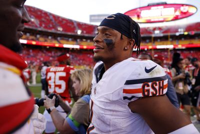 Bears let Justin Fields finish Chiefs game after big hit, appearance of a concussion