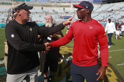 Former 49ers DC DeMeco Ryans gets 1st win as Texans head coach