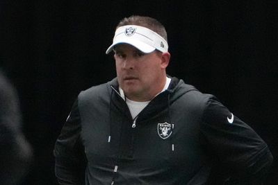 Josh McDaniels crushed the Raiders’ comeback hopes with an awful field goal call