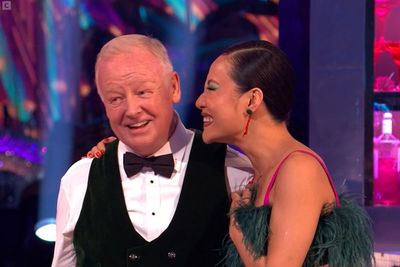 Strictly Come Dancing fans voice concern as Les Dennis’s partner Nancy Xu spotted bleeding from her head