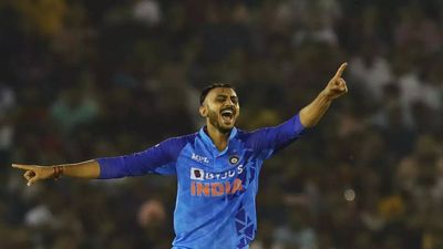 Axar Patel ruled out of third ODI against Australia; Ashwin's World Cup chances rise