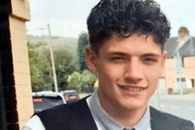 Pc apologises at inquest to parents of teenager who died in police pursuit