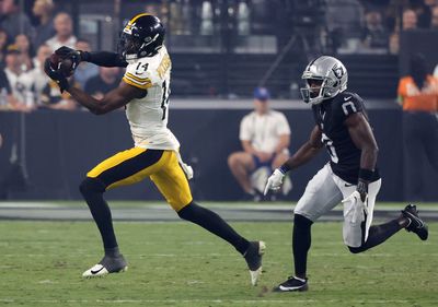 Video shows Steelers WR George Pickens hilarious block on Raiders defender