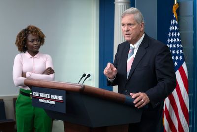White House warns nutrition assistance for 7m mothers and children would stop if GOP causes shutdown
