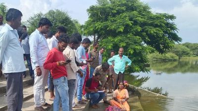 Four of a family drown in pond in Rangaipally village of Toopran