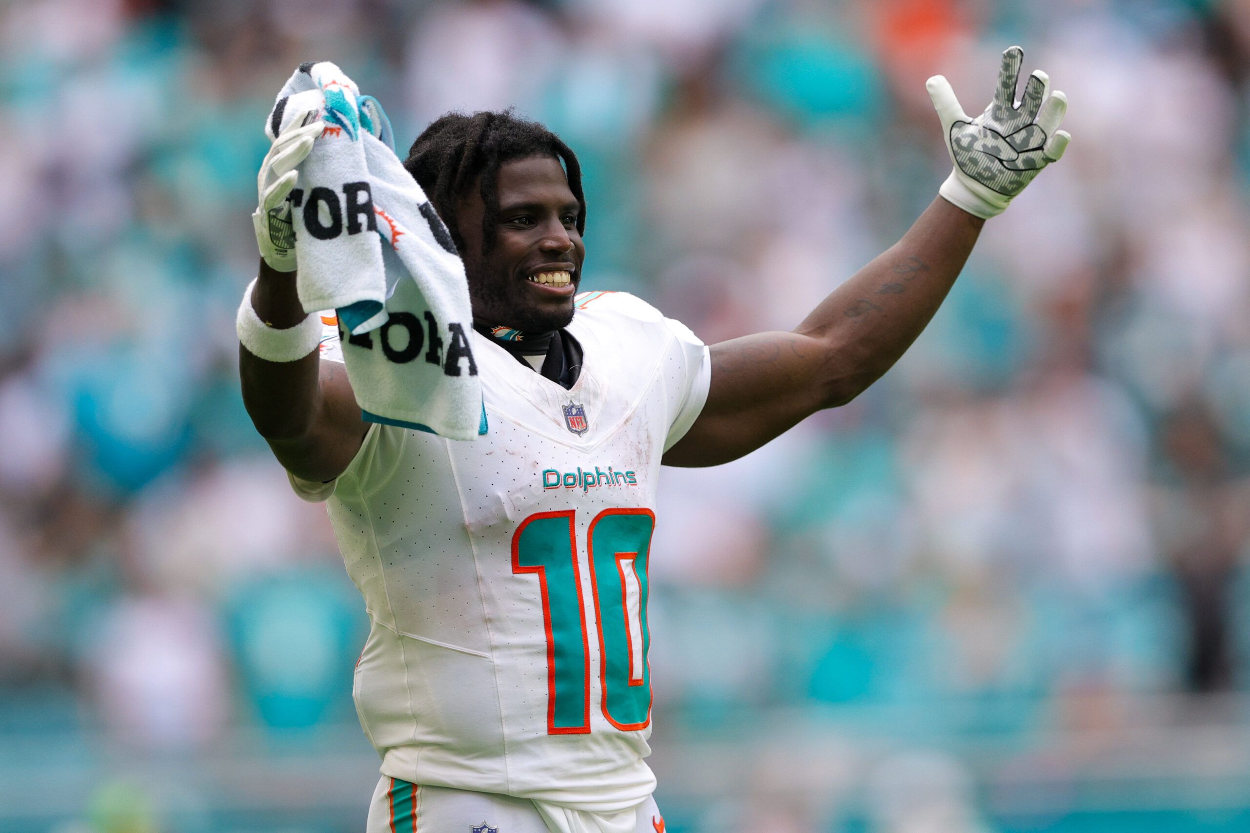 NFL Week 4 Power Rankings (Taylor's Version): Dolphins Rise to the Top