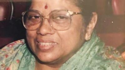 Wife of late Karnataka Chief Minister Veerendra Patil passes away