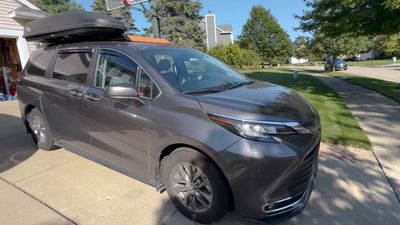 2023 Toyota Sienna Minivan Is A Smart And Fully Revertible Camper