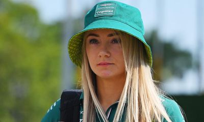 Jessica Hawkins becomes first female F1 test driver in five years