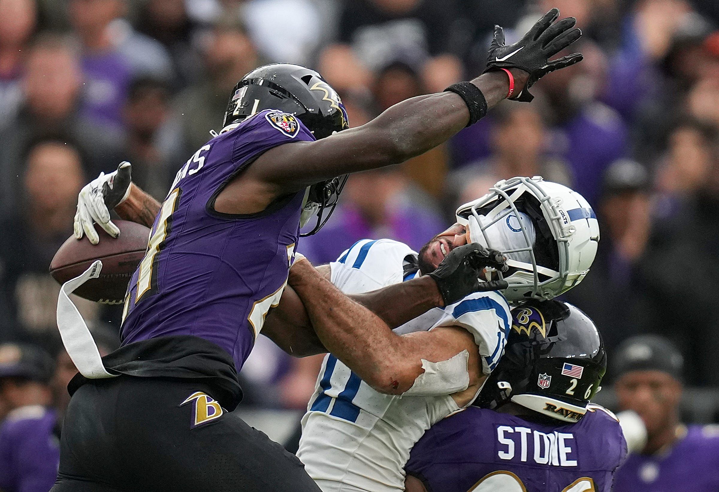 Colts kick walk-off field goal in overtime to upset Ravens