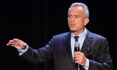 Robert F Kennedy Jr expresses skepticism at official 9/11 account