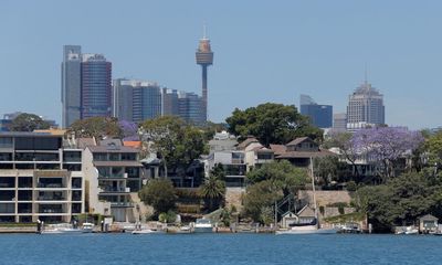 Australia’s wealthiest 20% worth 90 times the country’s poorest, new report reveals