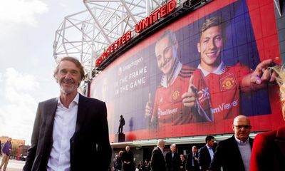 Sir Jim Ratcliffe restructures bid to buy Manchester United after concerns