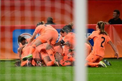 Netherlands vs England LIVE: Women’s Nations League result and final score as Lionesses concede late goal