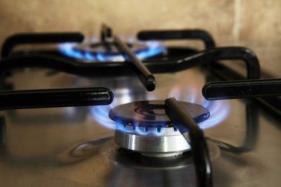 Nat-Gas Prices Slip on Warm U.S. Autumn Temps