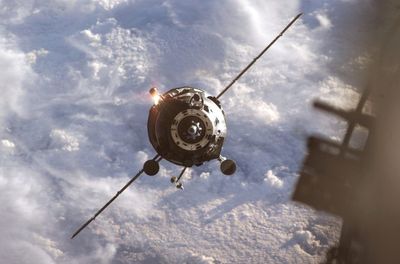 NASA Seeks $1 Billion Space Tug To Safely Deorbit International Space Station