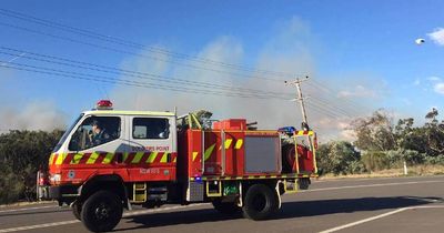 Crews to patrol Fingal Bay fire ahead of 'very hot' weather this weekend