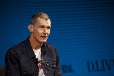 Levi’s Strauss outgoing CEO says his biggest mistake was not firing the wrong people quickly enough