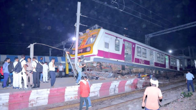Drunk helper watching mobile phone, kept his heavy bag on MEMU throttle which made train to climb on Mathura junction platform