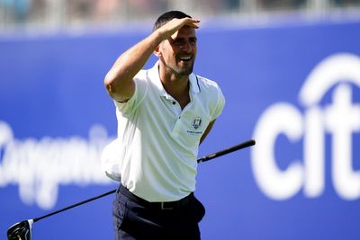 Novak Djokovic tries his hand at golf – Wednesday’s sporting social