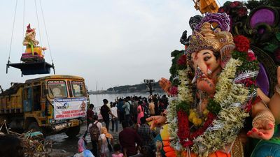 Traffic curbs in place for Lord Ganesh immersion procession