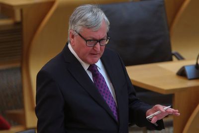 SNP suspends veteran MSP Fergus Ewing for a week in disciplinary vote