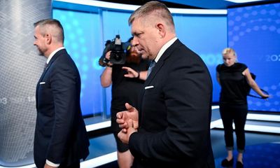 Slovak progressive party takes narrow lead over populists in poll as election approaches – as it happened