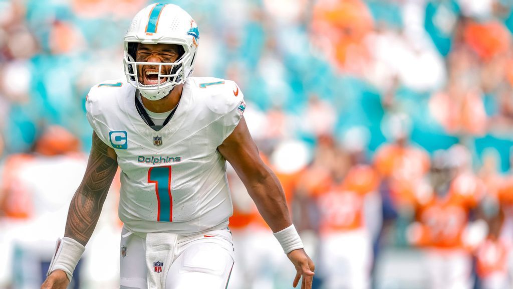 Sportsbooks place Dolphins QB Tua Tagovailoa back atop MVP race