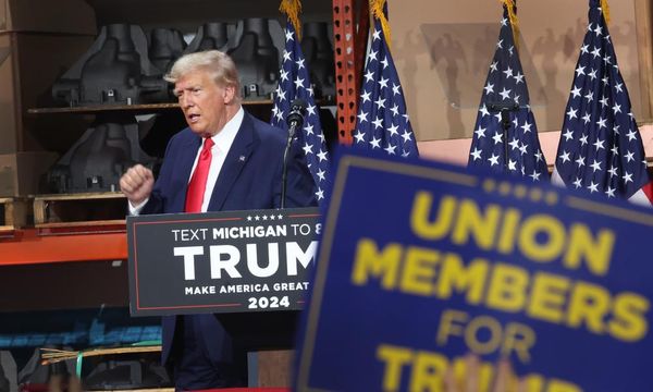 Signs touting ‘auto workers for Trump’ at Michigan rally found to be fake – report