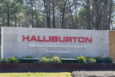 Energy Stock Halliburton Rides Oil Wave Toward Buy Point