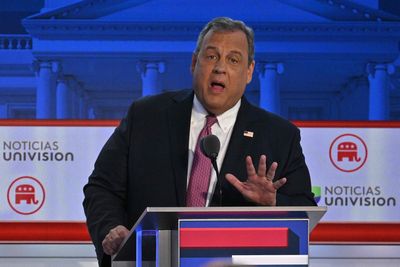 Chris Christie doubles down on ‘Donald Duck’ nickname for Trump