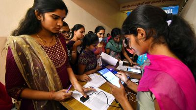 The road to TSPSC Group-I exam may lead to Supreme Court