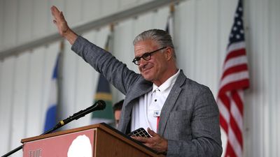 ‌Broadcast Legend Jim Lampley Makes Return To Boxing‌