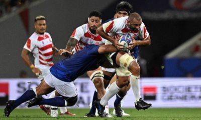 Japan hold off Samoa comeback to seal England’s passage into quarter-finals