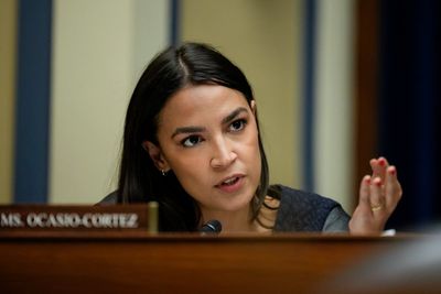 AOC calls out GOP for presenting fake text image in Biden impeachment hearing