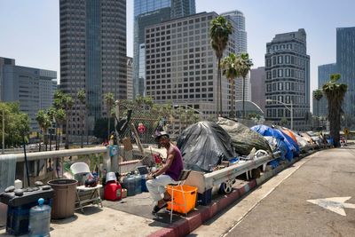 Los Angeles city and county to spend billions to help homeless people under lawsuit settlement