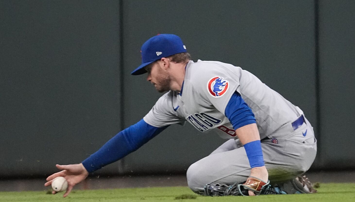 Cubs fall to Brewers 4-3 in 10 innings; down to last breath with