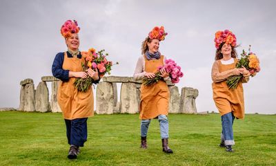 Stonehenge dahlia show celebrates largely forgotten Victorian tradition