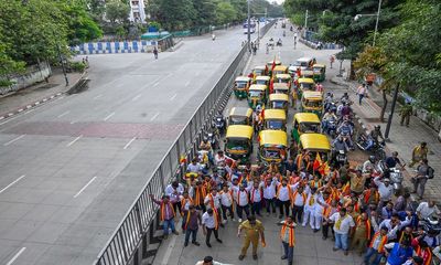 Karnataka bandh over Cauvery issue disrupts normal life in Bengaluru and southern parts of state